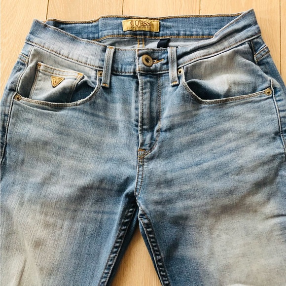 Guess Vermont Slim Light Wash Jeans Size 30x32 - Picture 7 of 13